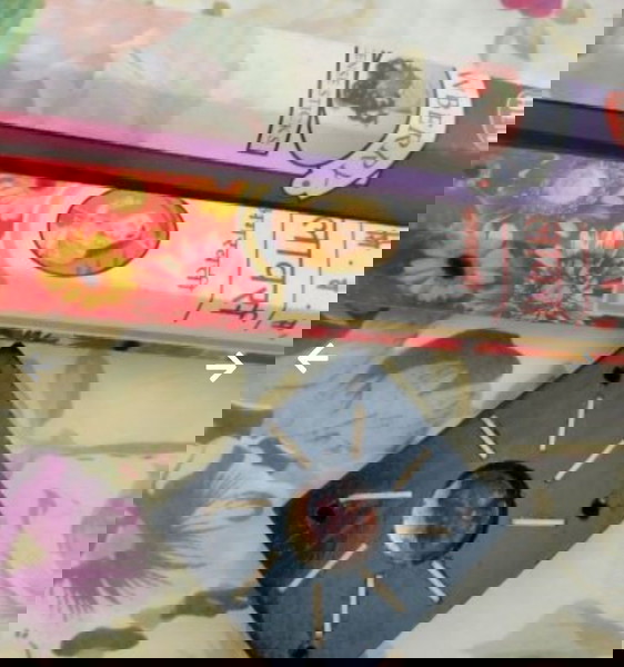 Поставка за два вида ароматни пръчици