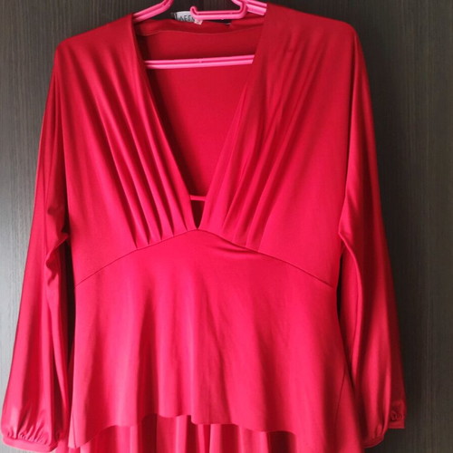 Women's red dress new, viscose with satin and elastic fabric