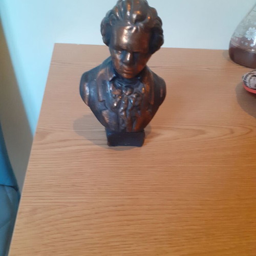 Beethoven decor like new