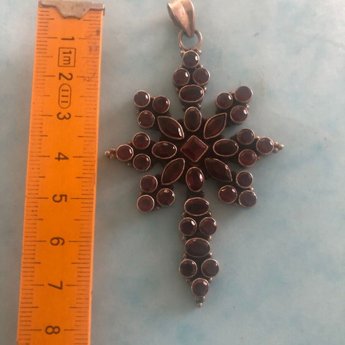 Silver cross with garnets like new, dark red