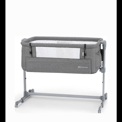 Kinderkraft Neste Up baby cot used with mattress and carrying bag