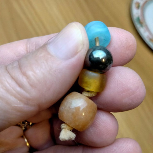 Decorative komboloi with synthetic resin and multicolor worry beads like new