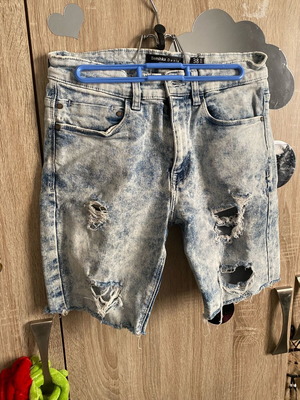 Bershka men's bermuda shorts size M like new