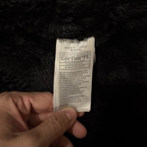 Carhartt J130 Fur Active Hooded Jacket like new, size L, black