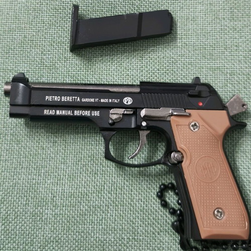Beretta 92A1 keychain pistol new, 1:3 scale with movable parts