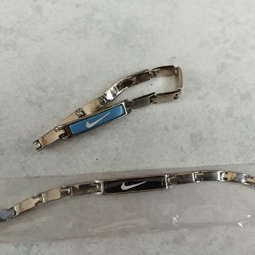 Vintage βραχιόλι Nike αθλητικό καινούργιο, σιελ χρώμα