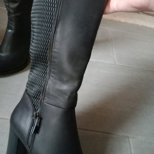Verde tall boots size 36 like new, black