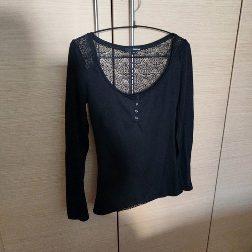 Tally Weijl long-sleeve blouse like new, black with lace