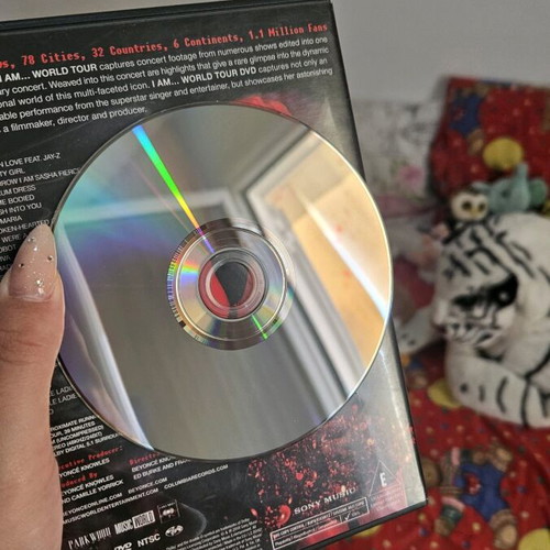 Beyoncé I Am World Tour DVD like new, pop