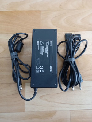Hama charger used, 15V 5.6A and 19V 4.7A