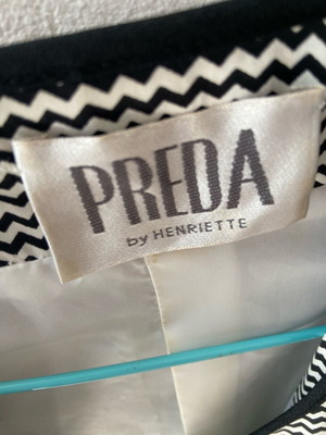 Women's jacket size large, like new
