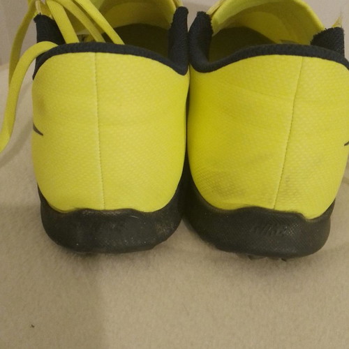 Nike Phantom Football women's athletic shoes used, yellow