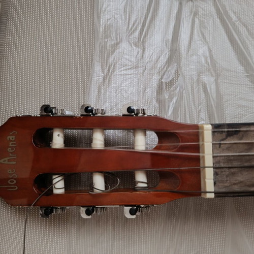 Jose Arenas C-10 Classical Guitar like new