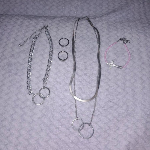 Women's jewelry set like new