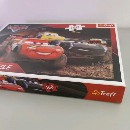 Trefl McQueen puzzle used, 160 pieces