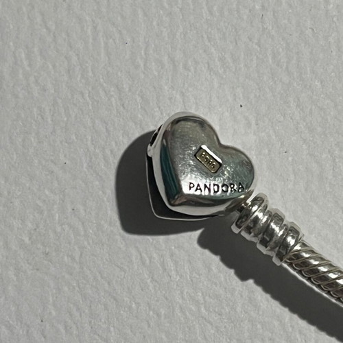 Αυθεντικό καινούργιο βραχιόλι Pandora με μασίφ χρυσό 14K κούμπωμα