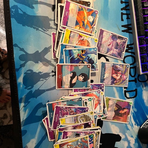 One Piece TCG like new, bulk