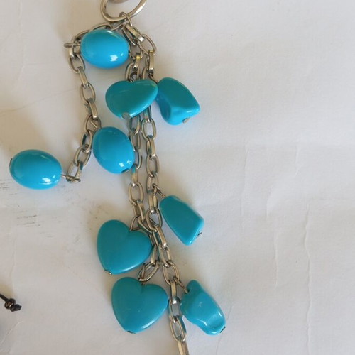 Jewelry set like new, 6 pieces with necklaces, ring, earrings, bracelets