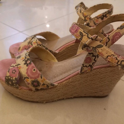 Fabric platform sandals used size 39 pink with flowers