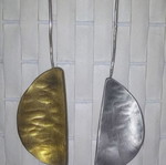 Metal hanging earrings