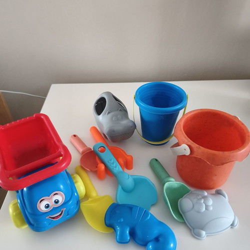 Baby beach toys used