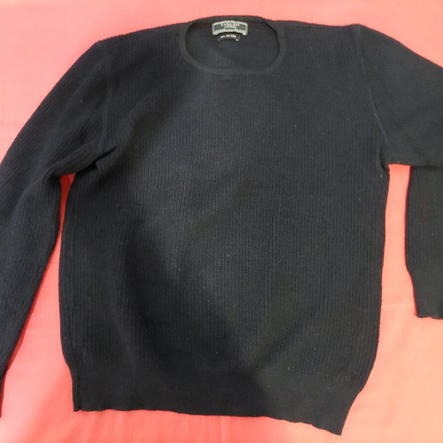 Zara men's 100% wool sweater Large dark blue like new