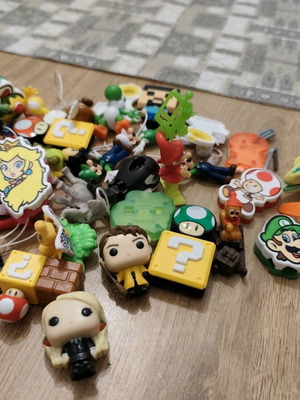 Kinder toys used with Funko, Dinosaurs, SuperMario, Fast&Furious