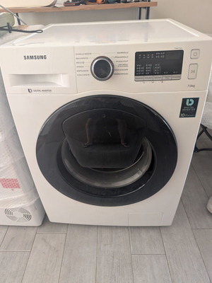 Πλυντήριο ρούχων Samsung 7kg WW7EK44205W/EG σαν καινούργιο με AddWash