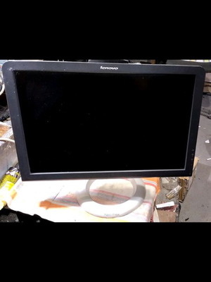 Οθόνη Lenovo 19 ιντσών μεταχειρισμένη με βάση Gigaset Neo Flex