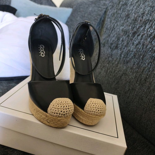 GoGo Shoes platforms new, high 10 cm, black-beige, size 38