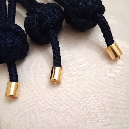 Blue color cord fasteners set of 3 like new