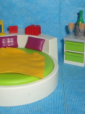 Playmobil 5583 Modern Bedroom like new