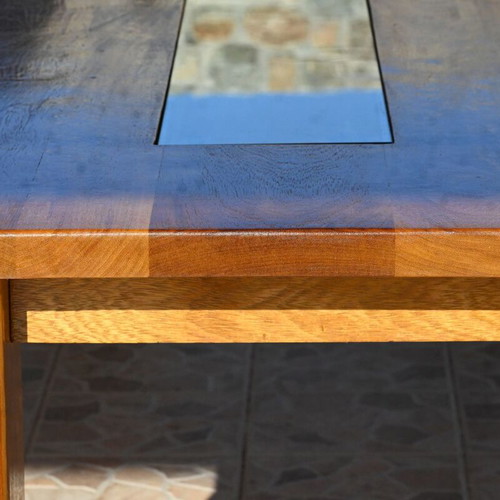 The Horizon outdoor dining table made of solid African Iroko, made to order
