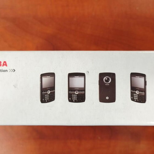 Toshiba Portege G810 телефон нов, черен, 3 MP камера