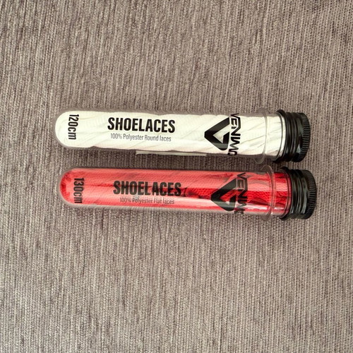 Venimo shoelaces new, 2 pairs white and red