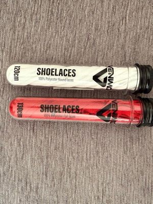 Venimo shoelaces new, 2 pairs white and red