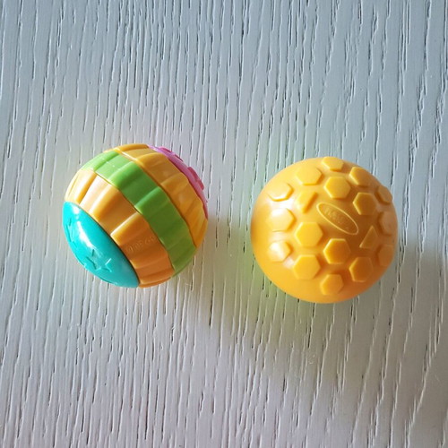 Playschool baby balls like new, set of 2 pieces