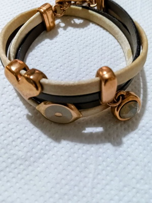 Leather bracelet Too Little double beige and black with gold details like new