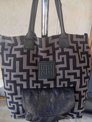El Bags large shoulder bag with leather handles and pocket