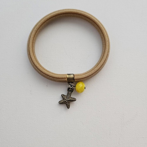 Velvet bracelet with starfish and yellow bead used, beige