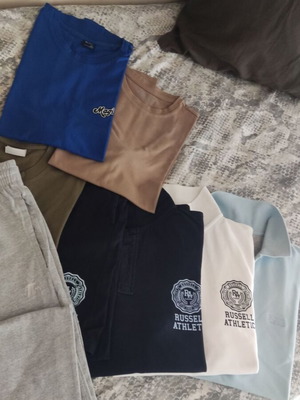 Hugo Boss κοντομάνικη μπλούζα με γιακά, σετ ρούχα Russell Athletic