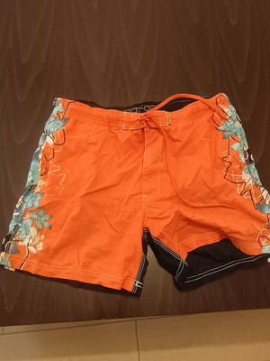 Cargo swimwear used, size Large, black and orange