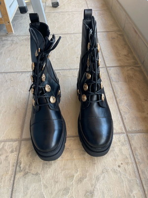 Lynne black ankle boots like new, women's size 41