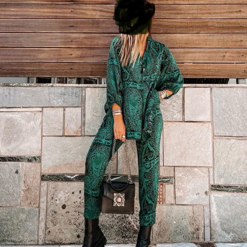 SheX set lightweight for all seasons like new, green