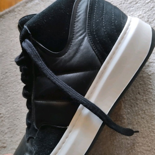 Men's shoes boot style like new, size 42, black