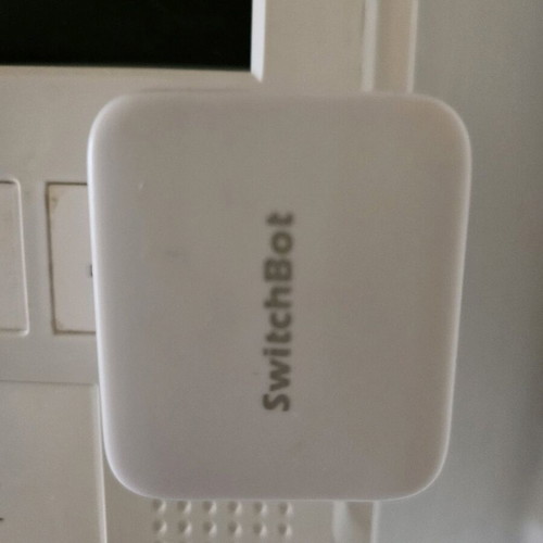 Switchbots used, pack of 3, 1 black and 2 white with new stickers