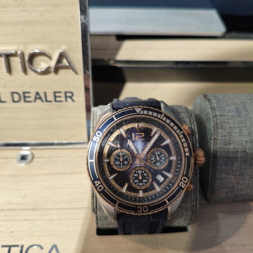 Clothing watches swimwear stock 272 pieces with Nautica Police Lee Cooper