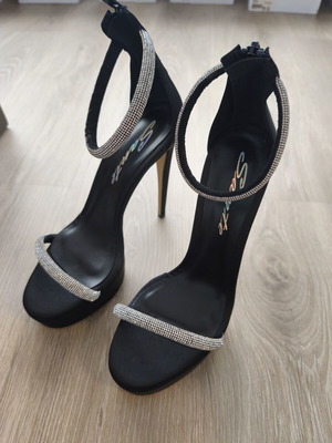 Sante black sandals with rhinestones new