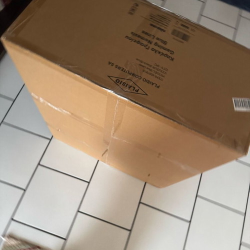 Gaming chair new, unused in box