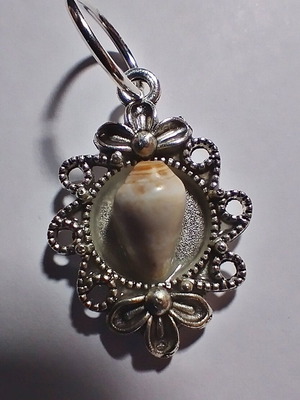 Handmade Silver-Plated Pendant with Shell